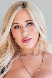 Title: BitchesGirls — Understanding Online Communities, Digital Safety, and Responsible Social Media Engagement